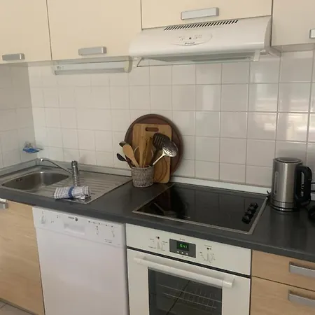 Le Cafe Creme Jardin Parking Lägenhet *