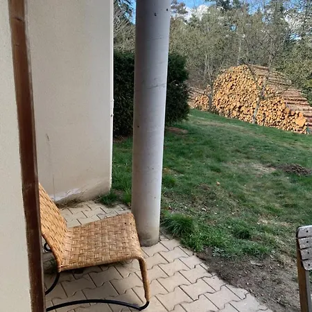 Le Cafe Creme Jardin Parking Apartment Le Chambon-sur-Lignon